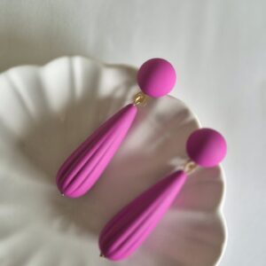 Aros gota alargados opacos